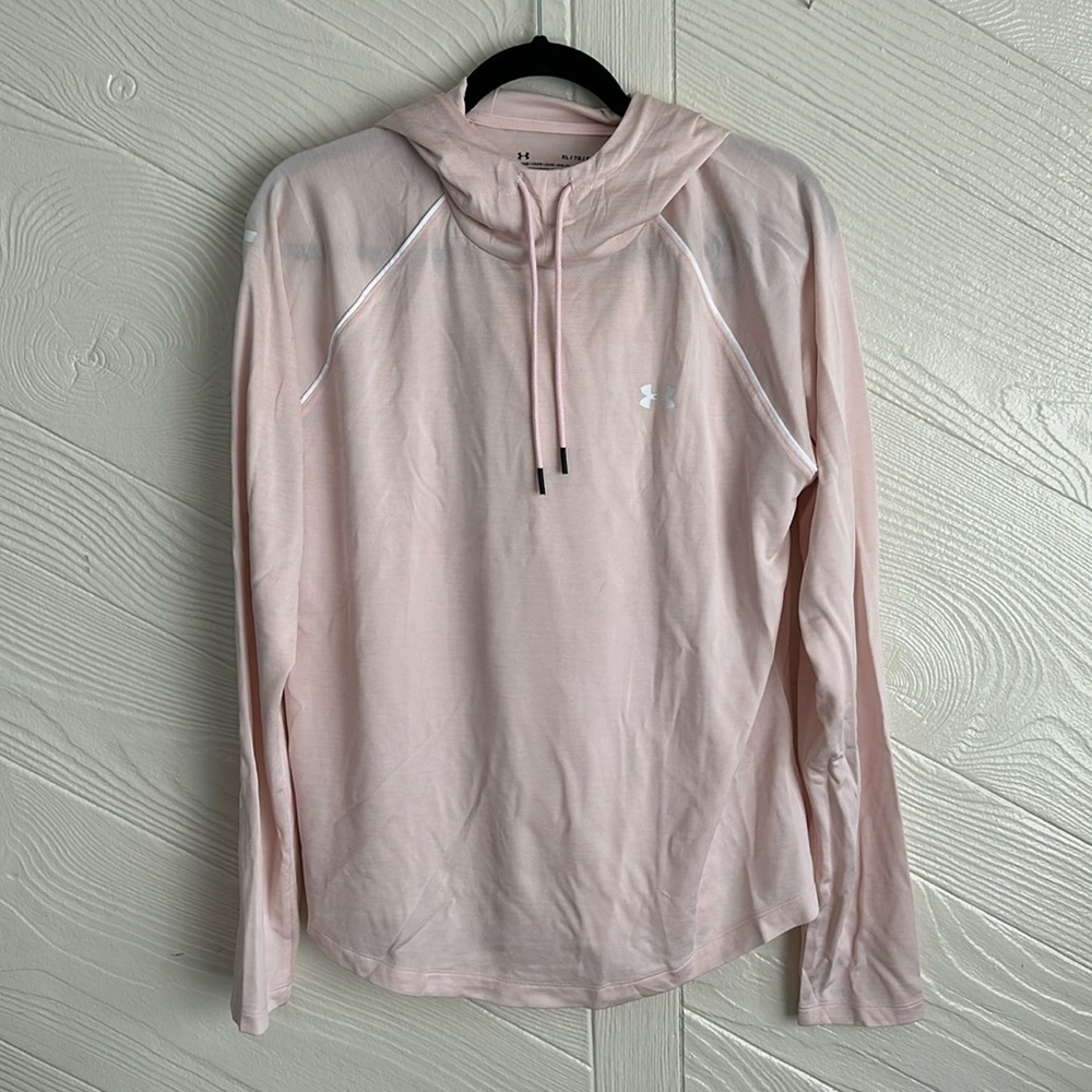 Under armor Carge, under armor hoodie, dry fit